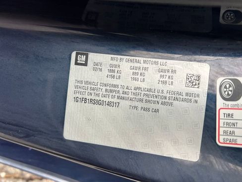 Used 2016 Chevrolet Camaro LT image 29