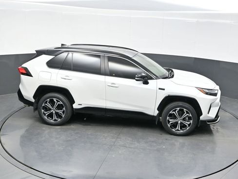Used 2024 Toyota RAV4 XSE w/ Weather Package AWD/4WD image 40