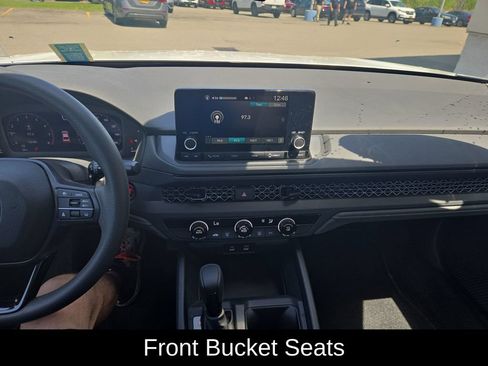 Certified 2023 Honda Accord LX image 18
