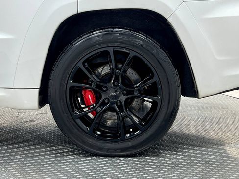 Used 2016 Jeep Grand Cherokee SRT w/ Trailer Tow Group IV AWD/4WD image 38