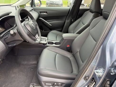 New 2026 Toyota Corolla Cross XLE image 9