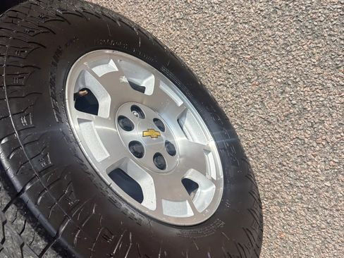 Used 2013 Chevrolet Tahoe LT w/ Luxury Package image 53