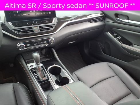 Certified 2025 Nissan Altima 2.5 SR w/ SR Premium Package FWD image 19
