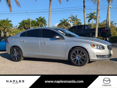 Used 2016 Volvo S60 T5 Premier image 1