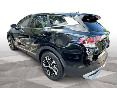 Certified 2025 Kia Sportage EX FWD image 6