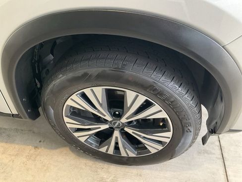 Used 2022 Nissan Rogue SV image 28