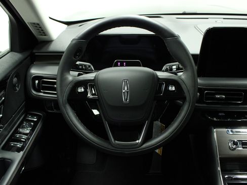 New 2026 Lincoln Aviator Reserve w/ Jet Appearance Package image 18