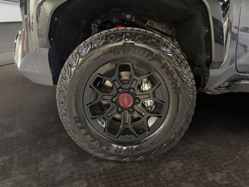 New 2026 Toyota Tacoma TRD Pro AWD/4WD image 18
