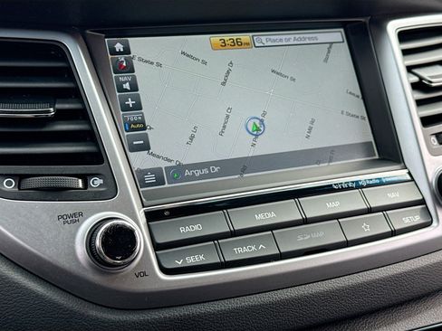 Used 2018 Hyundai Tucson Limited FWD image 10