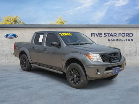 Used 2019 Nissan Frontier SV w/ Value Truck Package RWD image 2