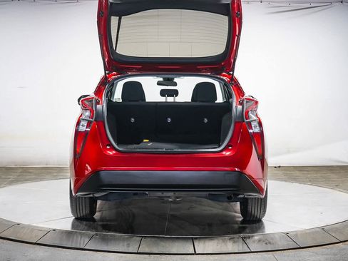 Certified 2017 Toyota Prius Two w/ Carpet Mat Package image 27