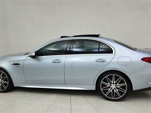 Used 2024 Mercedes-Benz C 63 AMG S image 4