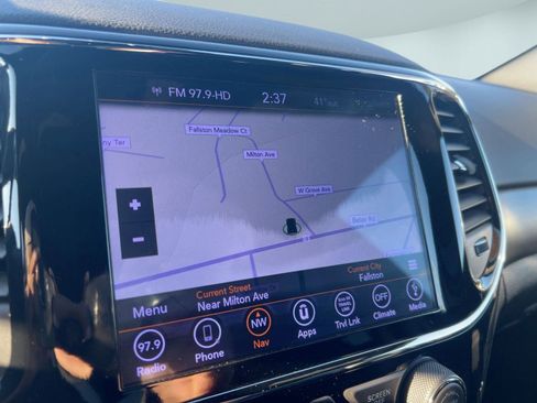 Used 2019 Jeep Grand Cherokee Altitude image 22