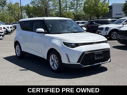 Used 2025 Kia Soul LX w/ LX Technology Package