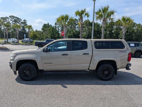 Used 2021 Chevrolet Colorado Z71 w/ LPO, Power Package AWD/4WD image 6
