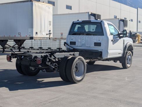 New 2025 Ford F550 4x4 Regular Cab Super Duty image 3