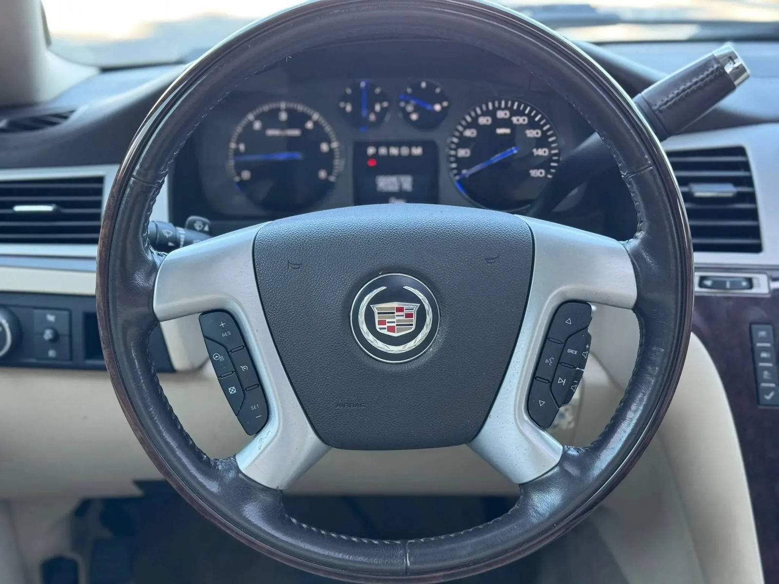 Used 2008 Cadillac Escalade AWD image 30