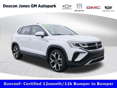 Used 2022 Volkswagen Taos SEL AWD/4WD image 1