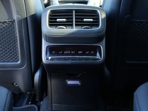 Used 2024 Mercedes-Benz GLS 450 GLS 450 image 47