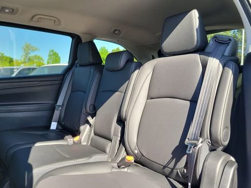 New 2026 Honda Odyssey EX-L image 9
