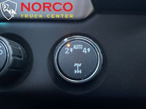 Used 2019 GMC Yukon XL SLT image 28