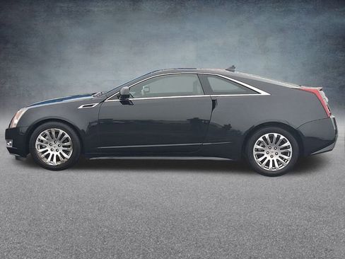 Used 2011 Cadillac CTS Premium image 9