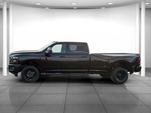 New 2026 RAM 3500 Tradesman image 4