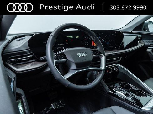 New 2025 Audi Q5 Premium image 13