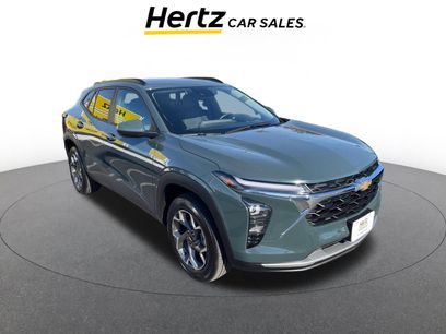 Used 2025 Chevrolet Trax LT w/ LT Convenience Package