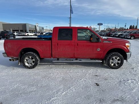 Used 2014 Ford F250 Lariat w/ Lariat Interior Package image 9