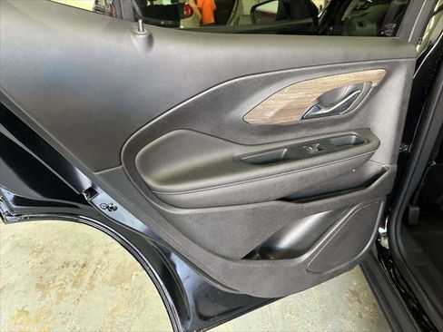 Used 2022 GMC Terrain Denali w/ LPO, 'HIT The Road' Package image 19