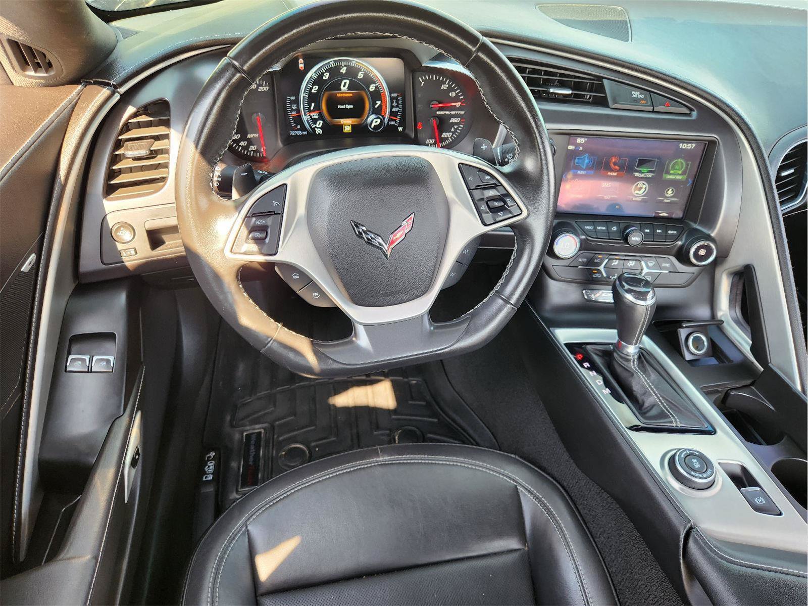 Used 2019 Chevrolet Corvette Stingray Coupe w/ 1LT RWD image 28
