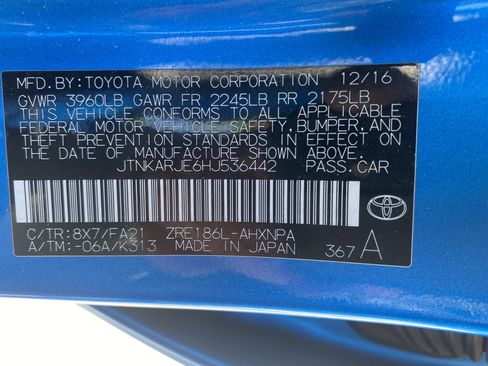 Used 2017 Toyota Corolla iM w/ All-Weather Mat Package FWD image 27