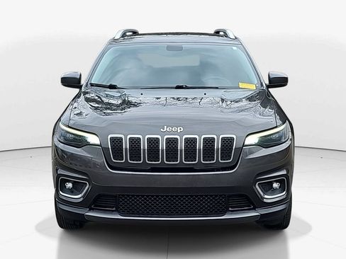 Used 2019 Jeep Cherokee Limited image 2