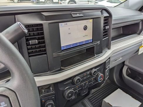 New 2026 Ford F550 4x4 Regular Cab Super Duty image 17