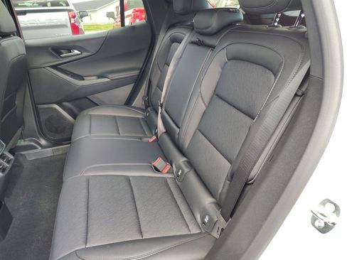 New 2026 Chevrolet Equinox LT w/ Convenience Package II image 10