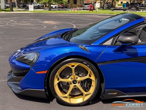 Used 2020 McLaren 600LT Spider RWD image 37