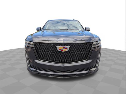 Certified 2023 Cadillac Escalade ESV Sport Platinum AWD/4WD image 9