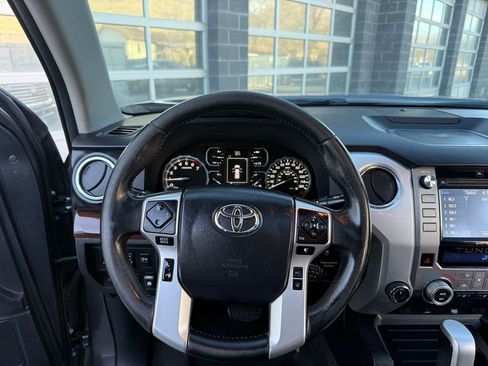 Used 2018 Toyota Tundra Limited w/ Limited Premium Package AWD/4WD image 37