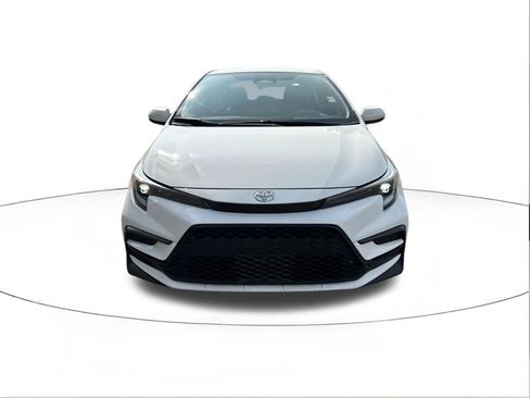 Used 2024 Toyota Corolla SE FWD image 8