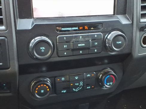 Used 2021 Ford F250 XL w/ STX Appearance Package AWD/4WD image 16