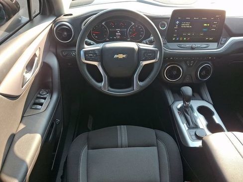 Used 2024 Chevrolet Blazer LT w/ Convenience Package FWD image 11