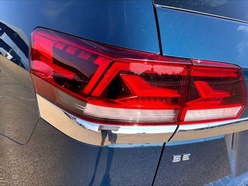 Used 2023 Volkswagen Atlas SE FWD image 29