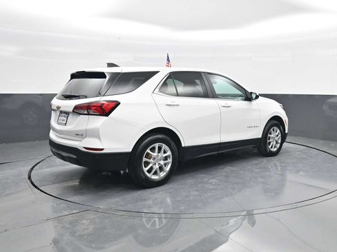 Used 2024 Chevrolet Equinox LT image 8