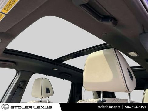 Used 2022 Acura MDX Type S AWD/4WD image 24