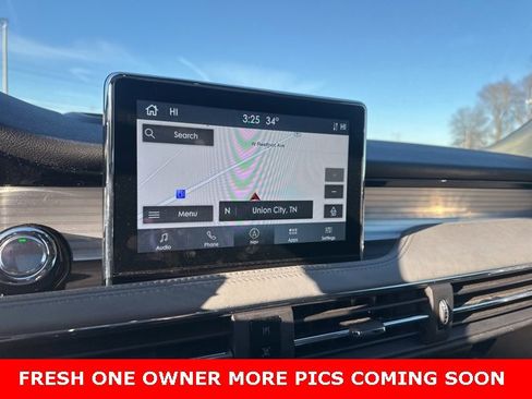 Used 2022 Lincoln Corsair AWD w/ Premium Package image 20