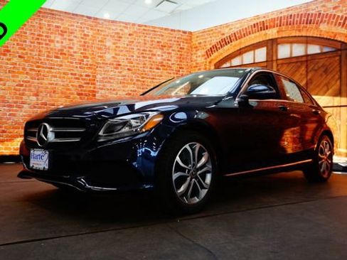Used 2018 Mercedes-Benz C 300 4MATIC Sedan image 3