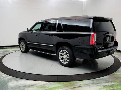 Used 2020 GMC Yukon XL SLT RWD image 10