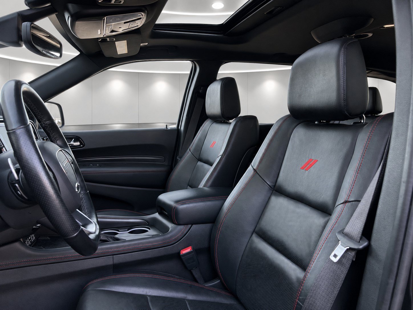 Used 2025 Dodge Durango R/T AWD/4WD image 10