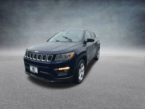 Used 2018 Jeep Compass Latitude w/ Popular Equipment Group image 7